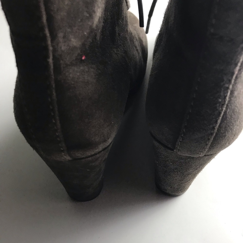 Clarks Artisan Brown Suede Wedge Lace Up Boots - Picture 7 of 8